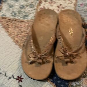 Vionic sandals